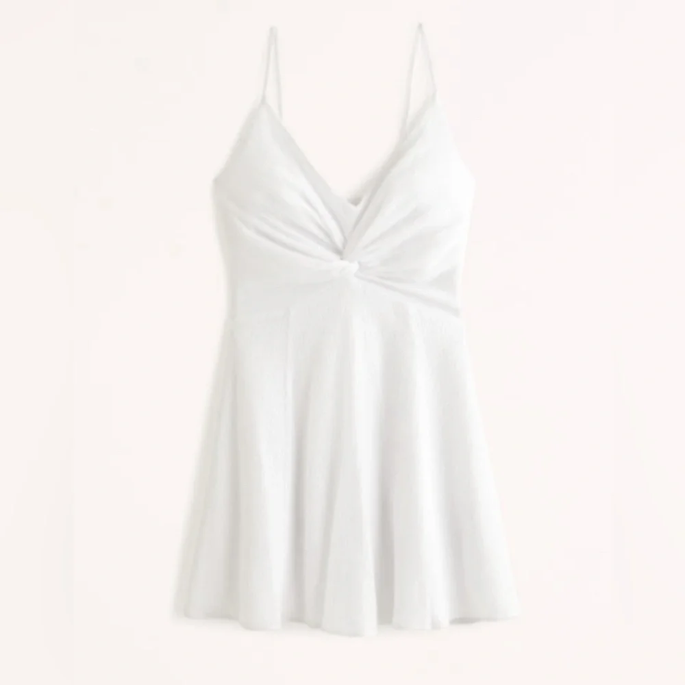 NWT Abercrombie Crinkle Textured Twist-Front Mini Dress - Picture 3 of 8